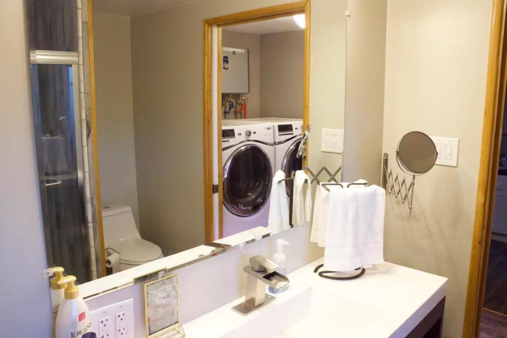 Private Home - Playground, Jumping Mat, Bbq, Darts, Firepit, Gazebo, 4 Smart Tvs, White Cotton Bedding, - The Redwood Cul-De Sac Beach Retreat Crescent City Ngoại thất bức ảnh