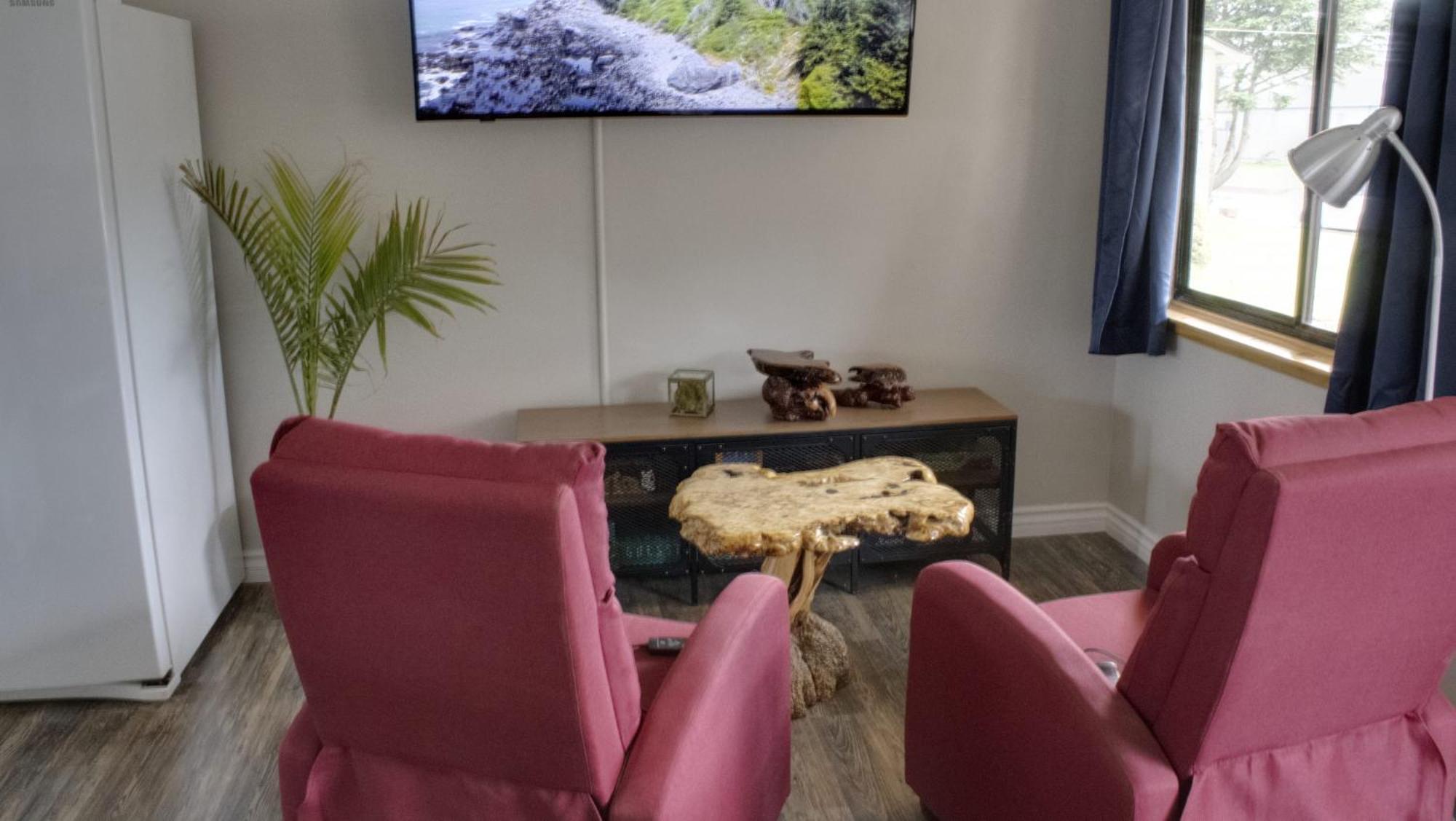 Private Home - Playground, Jumping Mat, Bbq, Darts, Firepit, Gazebo, 4 Smart Tvs, White Cotton Bedding, - The Redwood Cul-De Sac Beach Retreat Crescent City Ngoại thất bức ảnh